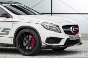 Mercedes GLA 45 AMG 4 180x120