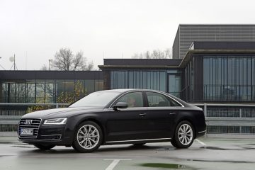 Audi A8 10