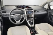 Toyota Verso 1 180x120