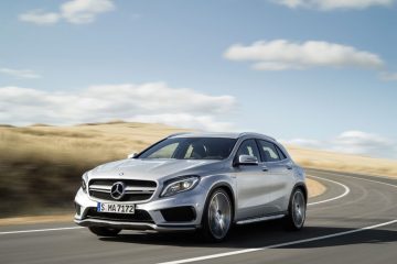 Mercedes GLA45 AMG 4 360x240