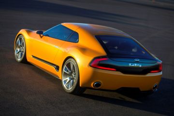 Kia GT4 Stinger 5 360x240