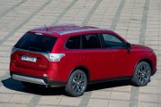 Mitsubishi Outlander 3 180x120