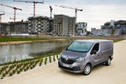 Renault Trafic 6 180x120