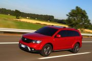 Fiat Freemont Cross 4 180x120