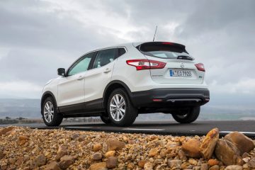 Nissan Qashqai 1 360x240