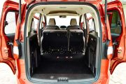 Ford Tourneo Courier 8 180x120