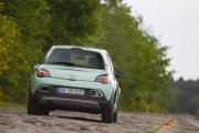 Opel ADAM Rocks 4 180x120