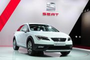 SEAT Leon X Perience 11 180x120