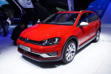 VW Golf Alltrack 1 360x240