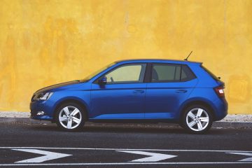 Skoda Fabia 2 360x240