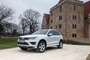 VW Touareg 4 180x120