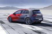 VW Golf R Touch 4 180x120