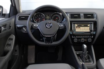 VW Jetta 1 360x240