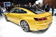 VW SportCoupeConcept GTE 5 180x120