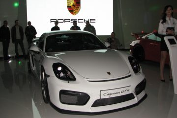 Porsche Cayman GT4