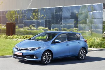 Toyota Auris 4 360x240