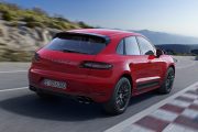 Porsche Macan GTS 4 180x120