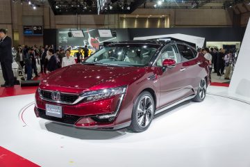 Honda Clarity Fuel Cell 7