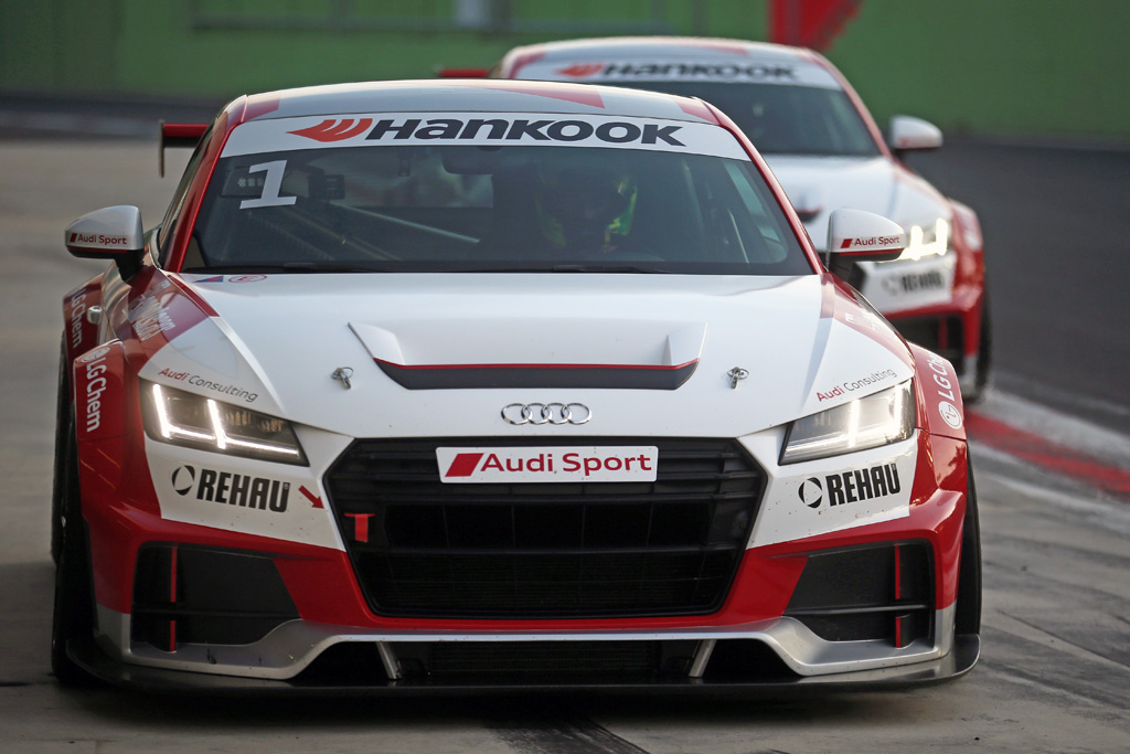 Audi-Sport-TT-Cup 1