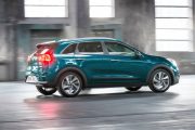 Kia Niro Debiut 2016 2 180x120