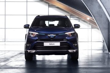 Toyota-RAV4-Hybrid-Sapphire 4