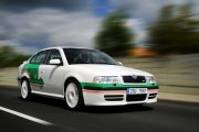 Skoda Octavia 20lat 2 180x120