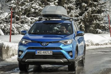 Toyota-RAV4-Hybrid 4