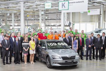 Skoda-Superb-100tys 3