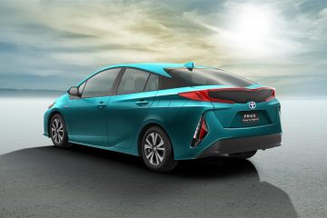 2017 Toyota Prius Prime 02 360x240