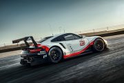 Porsche 911 RSR 4 180x120