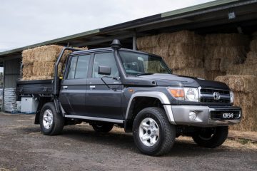 Toyota Land Cruiser 3 360x240