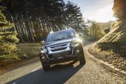 Isuzu D MAX MY17 4 180x120