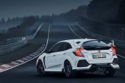 Honda Civic Type R Nurburgring 6 180x120