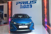 Toyota Prius Hybrid 2 1 180x120