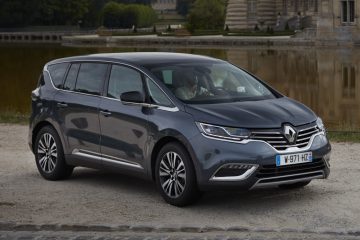 48 2017 Renault Espace 360x240