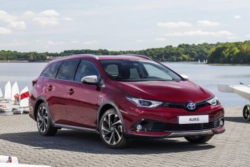 Toyota-Auris-Touring-Sports-Freestyle 7