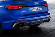 Audi RS4 Avant 6 180x120