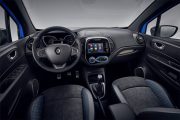 21206655  Renault Captur S Edition 180x120