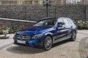 Mercedes Benz Klasa C 09 180x120