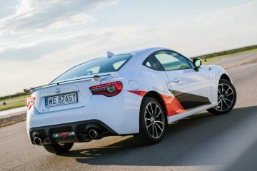 Large Toyota GT86 W Barwach GRMN 10 360x240