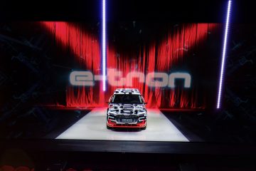 Audi E Tron 10 360x240