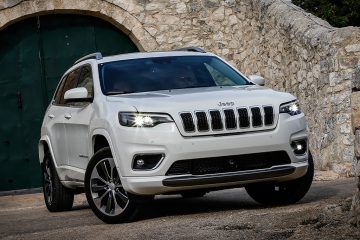 Jeep Cherokee 2018 13 360x240
