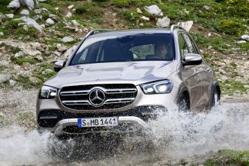 Mercedes-Benz-Klasa-GLE-2018 10