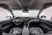 Toyota Camry Hybrid 2018 14 180x120