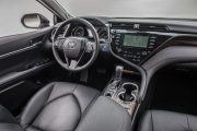 Toyota Camry Hybrid 2018 9 180x120