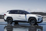 Toyota RAV4 Hybrid 2 180x120