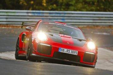 Porsche 911 GT2 RS MR 4 360x240