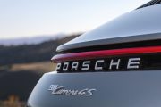 Porsche 911 2019 6 180x120