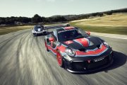 Porsche 911 GT2 RS Clubsport 3 180x120