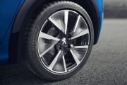 Peugeot 208 2019 18 180x120